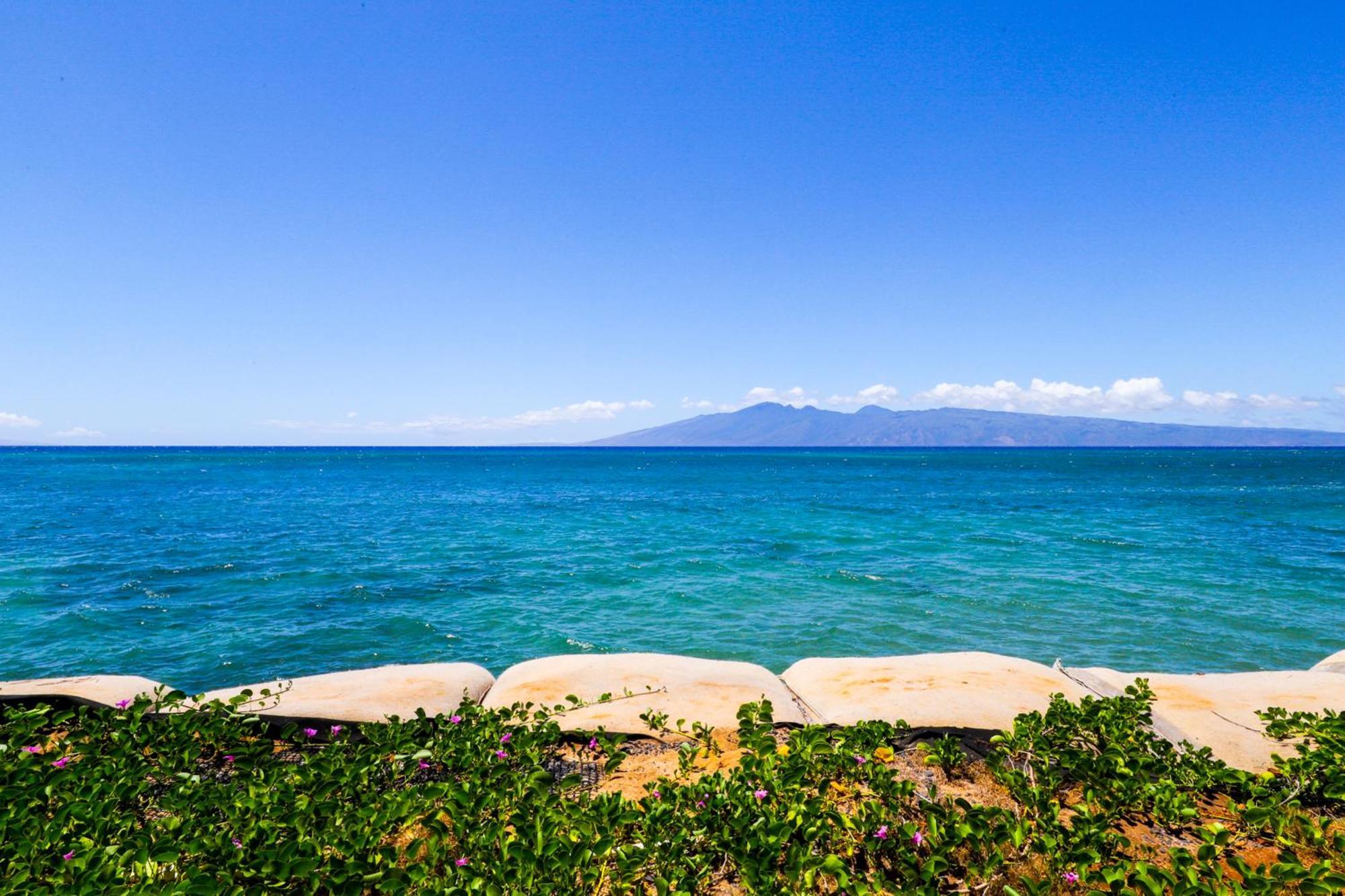 Hololani Resort Kahana Екстер'єр фото