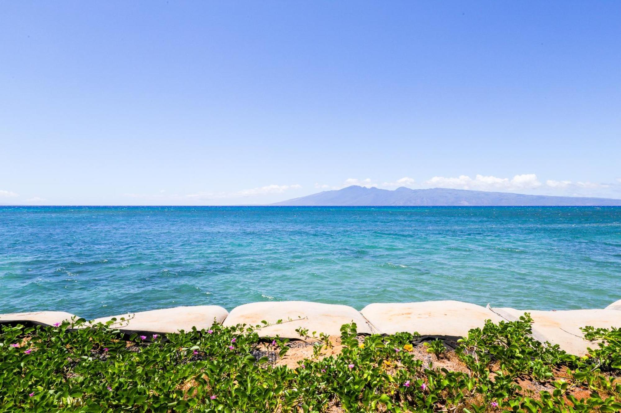 Hololani Resort Kahana Екстер'єр фото