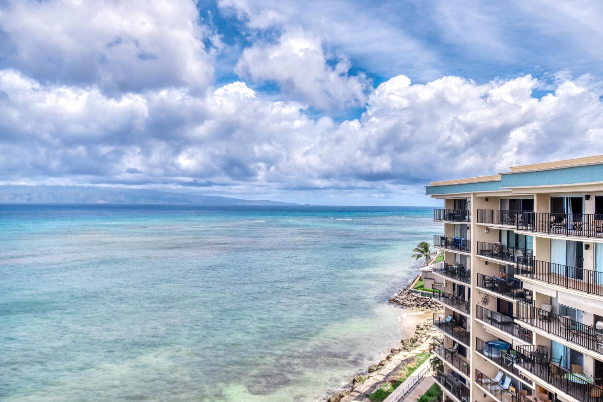 Hololani Resort Kahana Екстер'єр фото