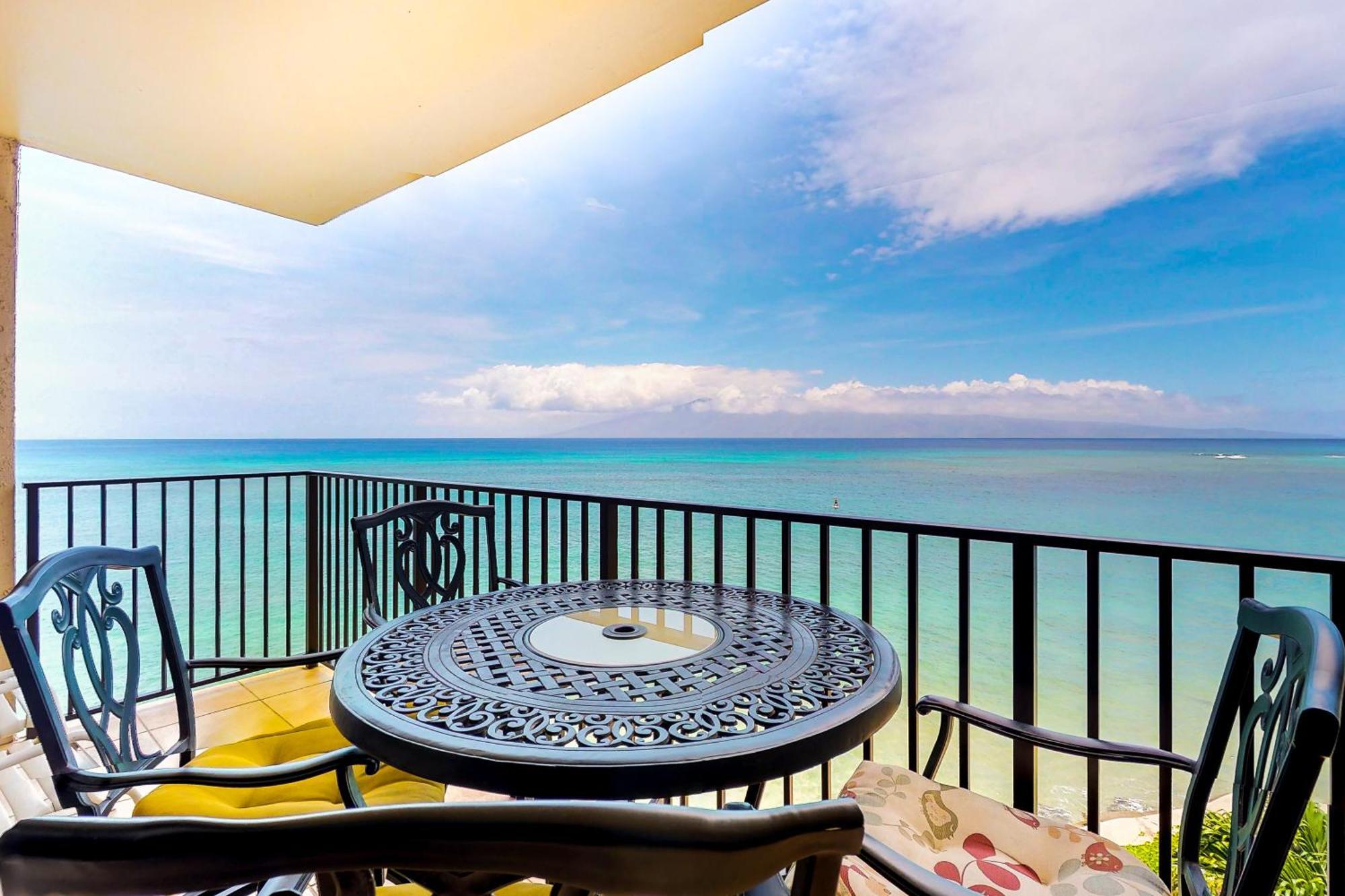 Hololani Resort Kahana Номер фото