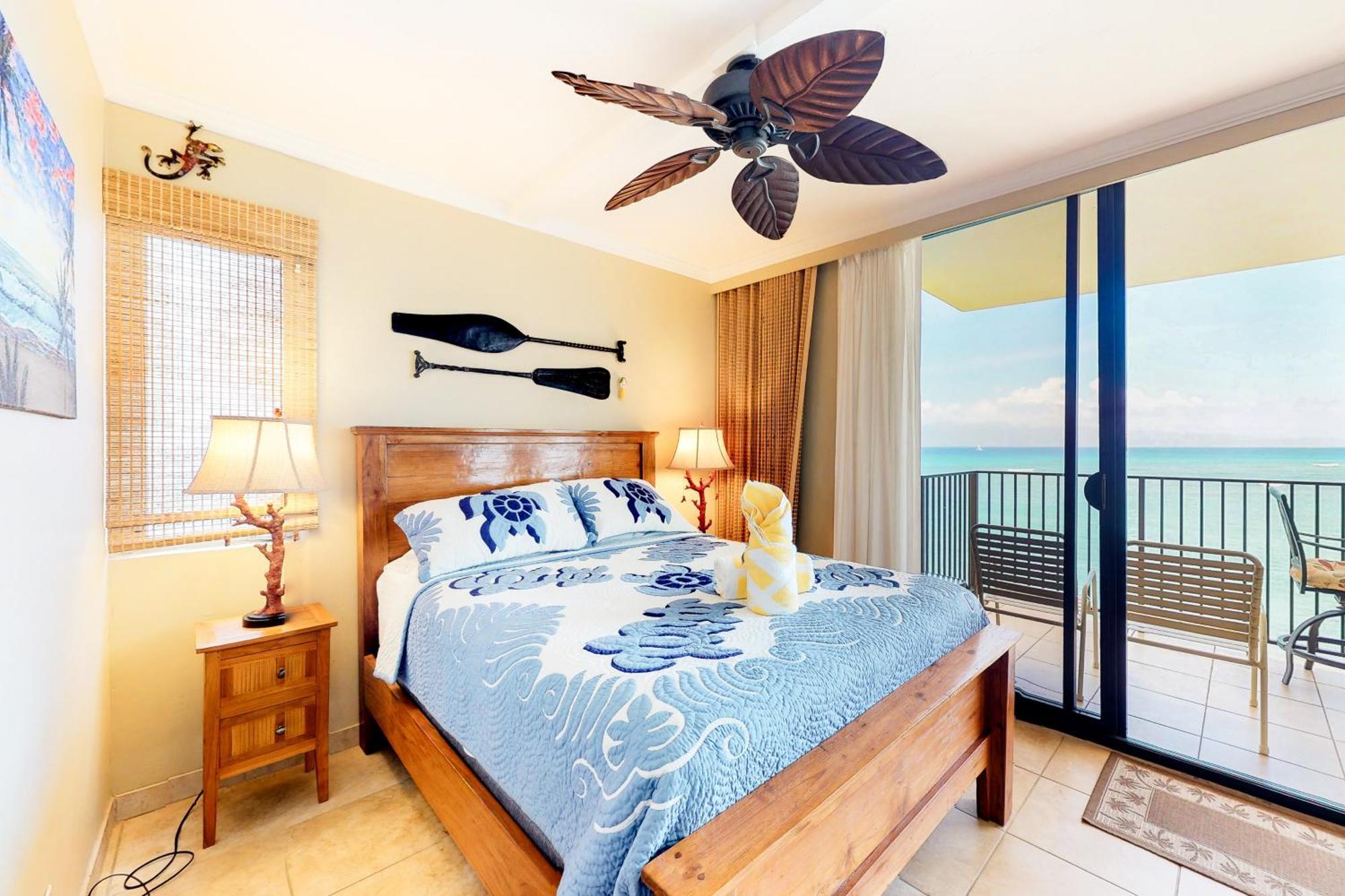 Hololani Resort Kahana Номер фото